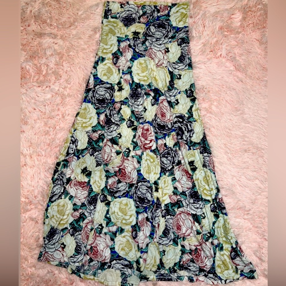 LuLaRoe Maxi XS Roses